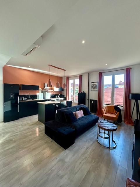 Apartment Sweet